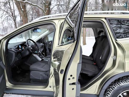 Ford Kuga 2015 - фото 7