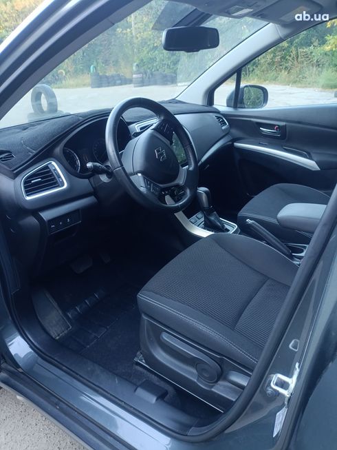 Suzuki SX4 2016 серый - фото 8