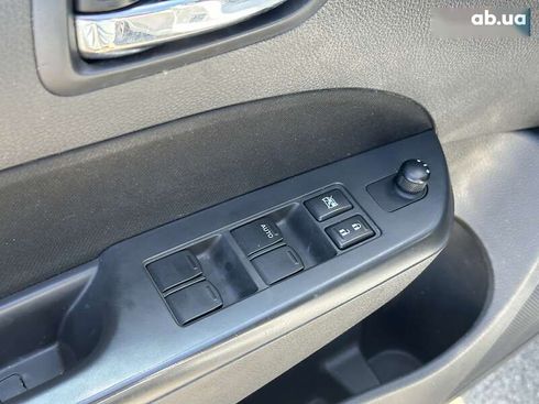 Suzuki Swift 2011 - фото 13