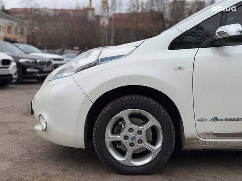 Nissan Leaf 2014 белый - фото 6