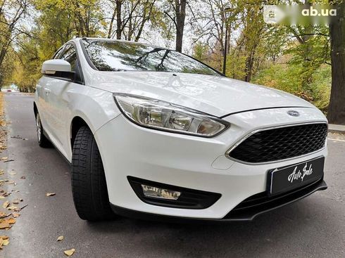 Ford Focus 2015 - фото 27