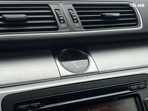 Volkswagen passat b7 2012 белый - фото 3