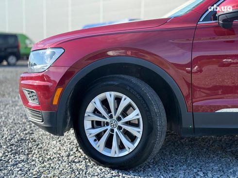 Volkswagen Tiguan 2017 красный - фото 5