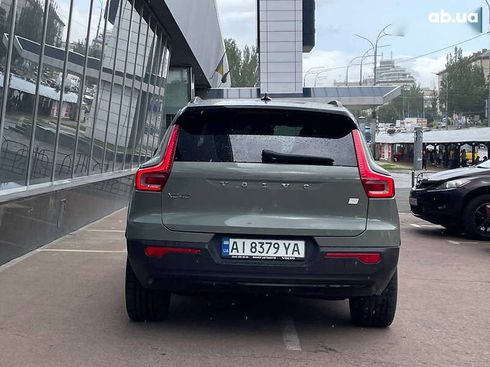 Volvo XC40 2021 - фото 6