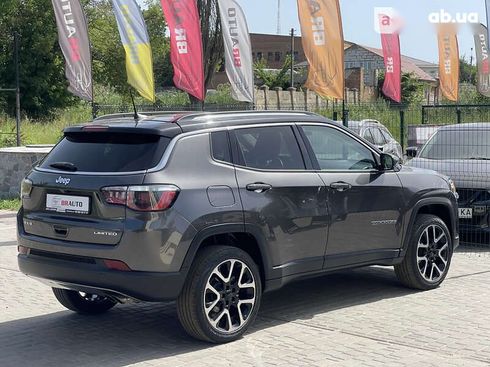 Jeep Compass 2018 - фото 28