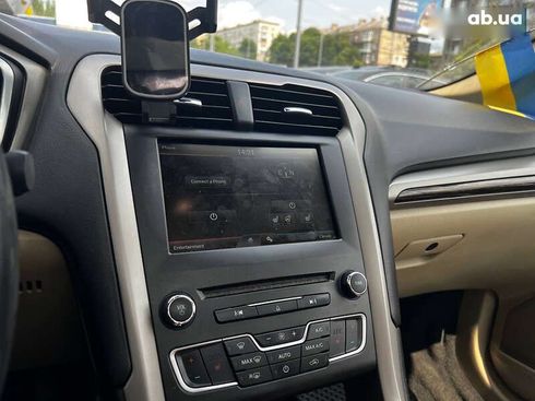 Ford Fusion 2016 - фото 12