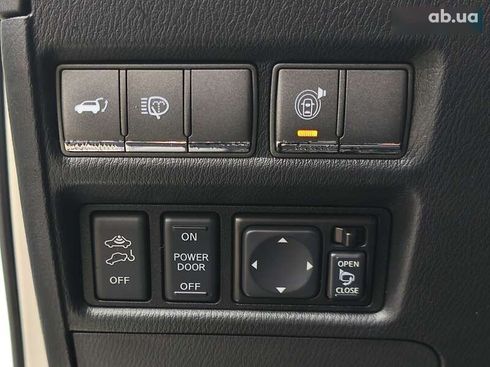 Nissan Patrol 2011 - фото 20