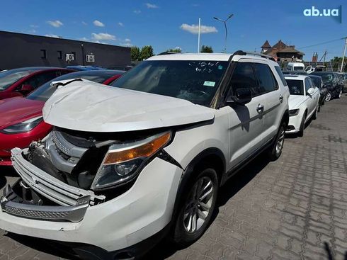Ford Explorer 2013 - фото 2