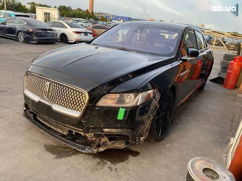 Lincoln Continental 2017 - фото 3