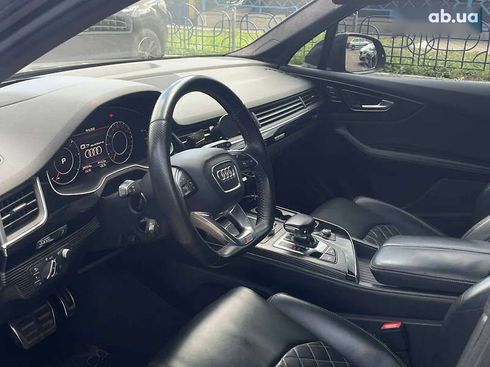 Audi Q7 2017 - фото 22