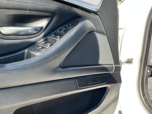 BMW 5 серия 2013 белый - фото 36