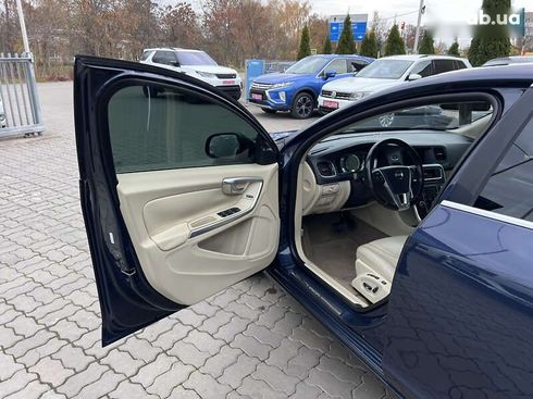 Volvo S60 2014 - фото 12