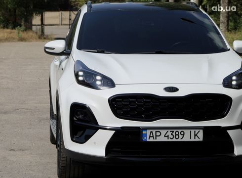 Kia Sportage 2021 белый - фото 2
