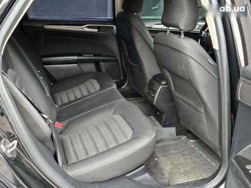 Ford Fusion 2017 - фото 25