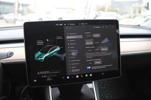 Tesla Model 3 2019 - фото 16