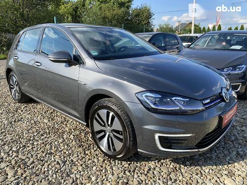 Volkswagen e-Golf 2020 - фото 17