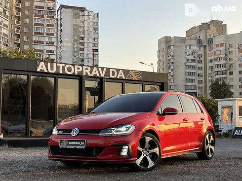 Volkswagen Golf GTI 2018 - фото 2