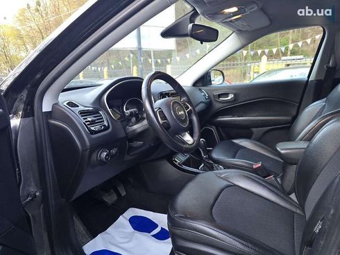 Jeep Compass 2018 - фото 11