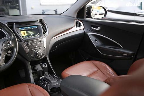 Hyundai Grand Santa Fe 2015 - фото 18