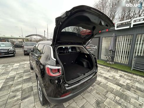 Jeep Compass 2020 - фото 26