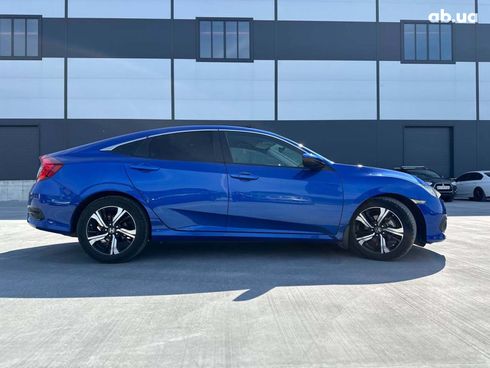 Honda Civic 2018 синий - фото 12