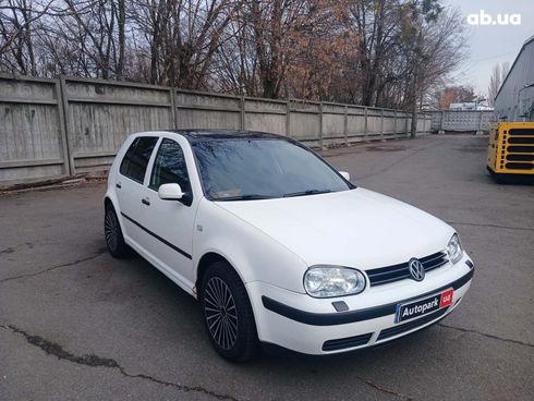 Volkswagen Golf 2001 белый - фото 3