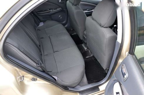 Nissan Almera 2004 - фото 24