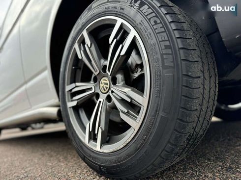 Volkswagen Transporter 2020 - фото 17
