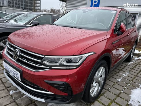 Volkswagen Tiguan 2022 - фото 11