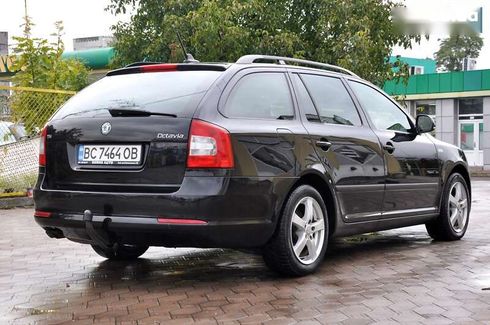 Skoda Octavia 2012 - фото 9