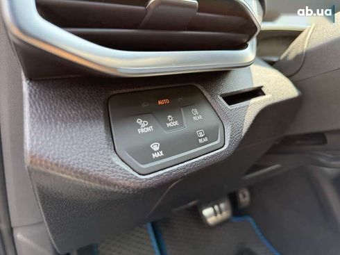 Volkswagen ID.4 2021 - фото 18