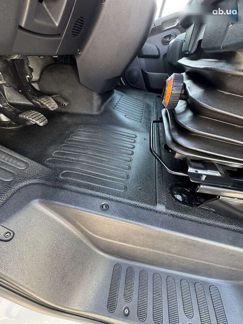 Renault Master 2021 - фото 14
