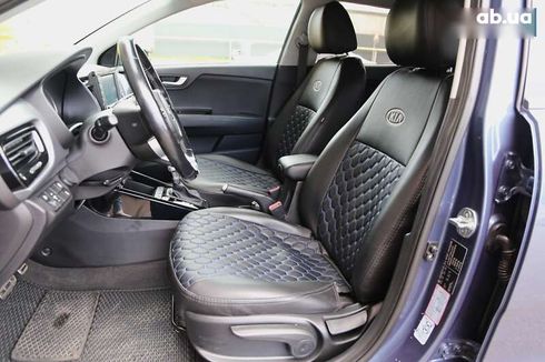 Kia Stonic 2020 - фото 7