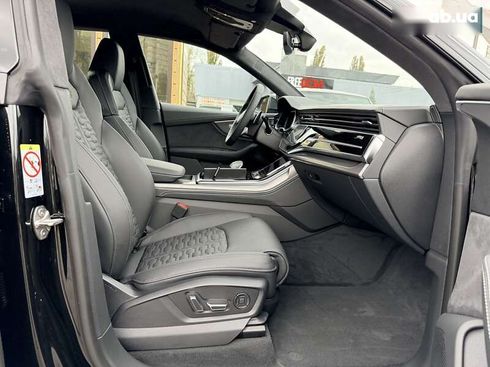 Audi RS Q8 2025 - фото 17