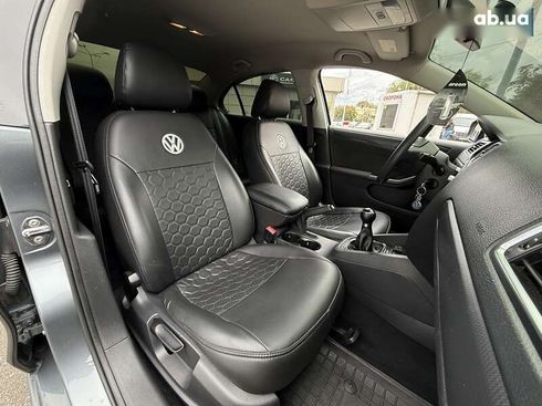 Volkswagen Jetta 2011 - фото 13