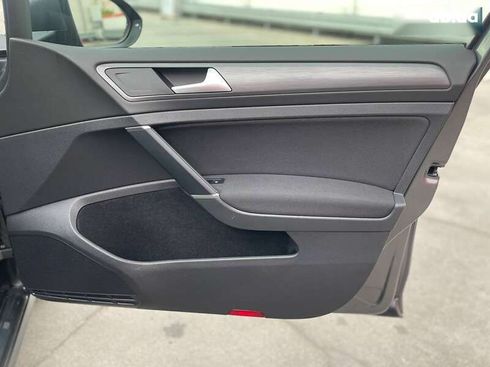 Volkswagen e-Golf 2017 - фото 28