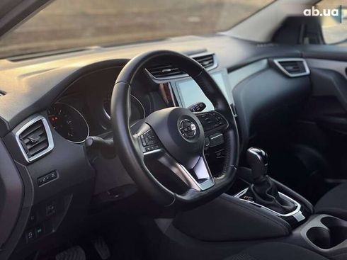 Nissan Qashqai 2019 - фото 17