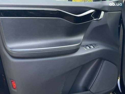 Tesla Model X 2016 - фото 12