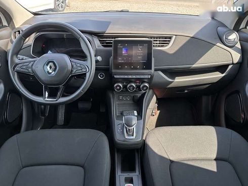 Renault Zoe 2020 - фото 11