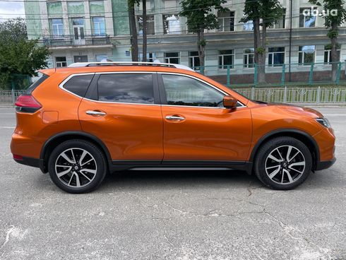 Nissan Rogue 2017 оранжевый - фото 6