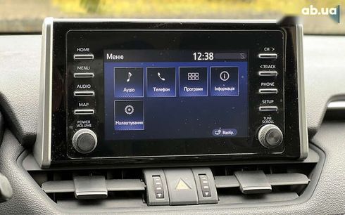 Toyota RAV4 2020 - фото 14