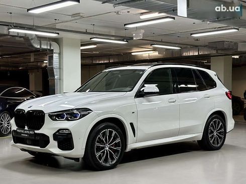 BMW X5 2021 - фото 11