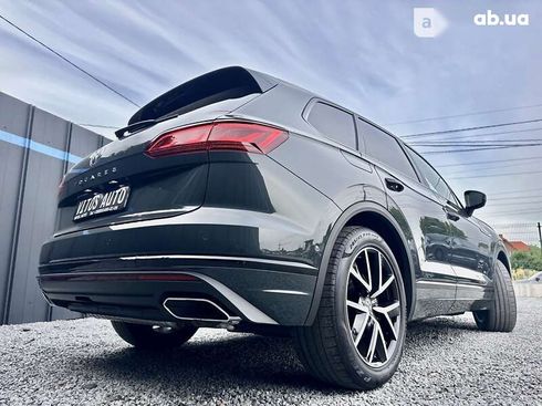 Volkswagen Touareg 2019 - фото 7