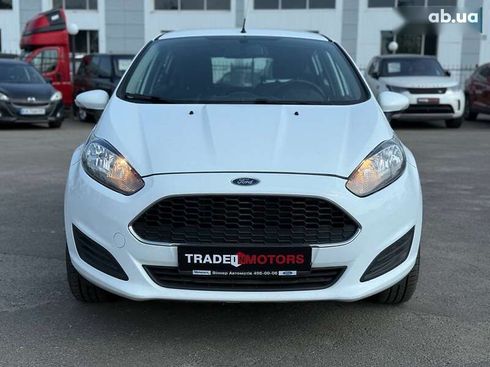 Ford Fiesta 2016 - фото 4
