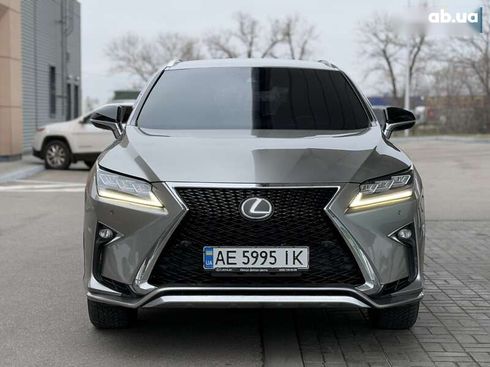 Lexus RX 2017 - фото 20