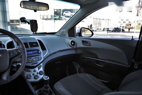 Chevrolet Aveo 2012 - фото 12