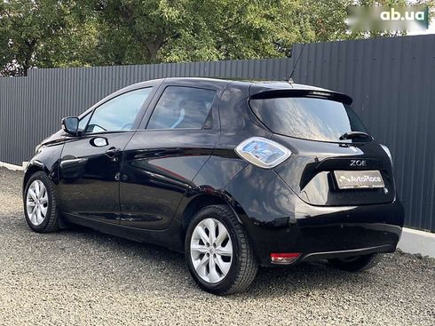 Renault Zoe 2015 - фото 23