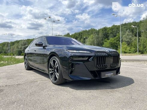 BMW 7 серия 2023 - фото 6