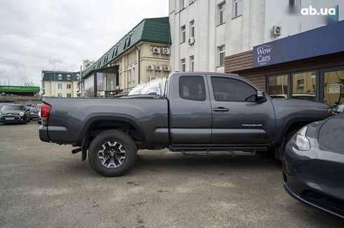 Toyota Tacoma 2016 - фото 18