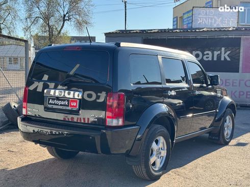 Dodge Nitro 2007 черный - фото 5